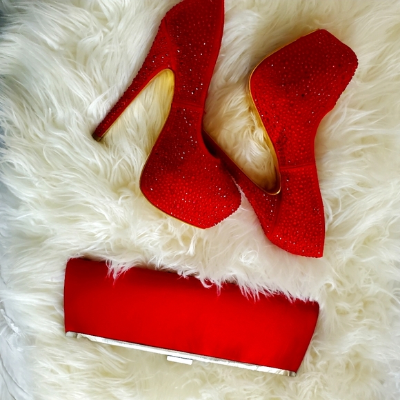 ADORE Clutch &Royal RED HIGHHEELS - Picture 8 of 11